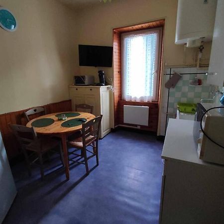 Appartement Le Nid Douillet Boheme Linge Fourni à La Bourboule Extérieur photo
