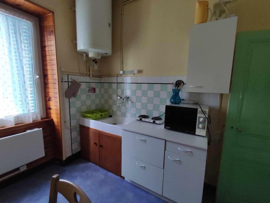 Appartement Le Nid Douillet Boheme Linge Fourni à La Bourboule Extérieur photo